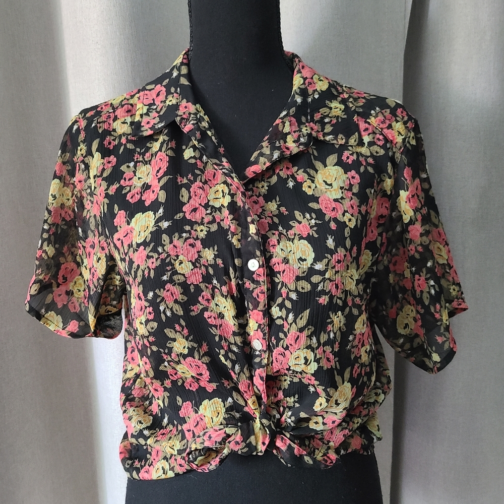 Floral top super light weight can be tied